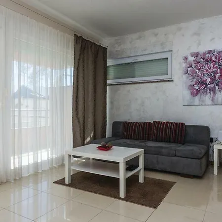 One-bedroom In Privlaka