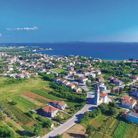 Apartamento One-bedroom In Privlaka